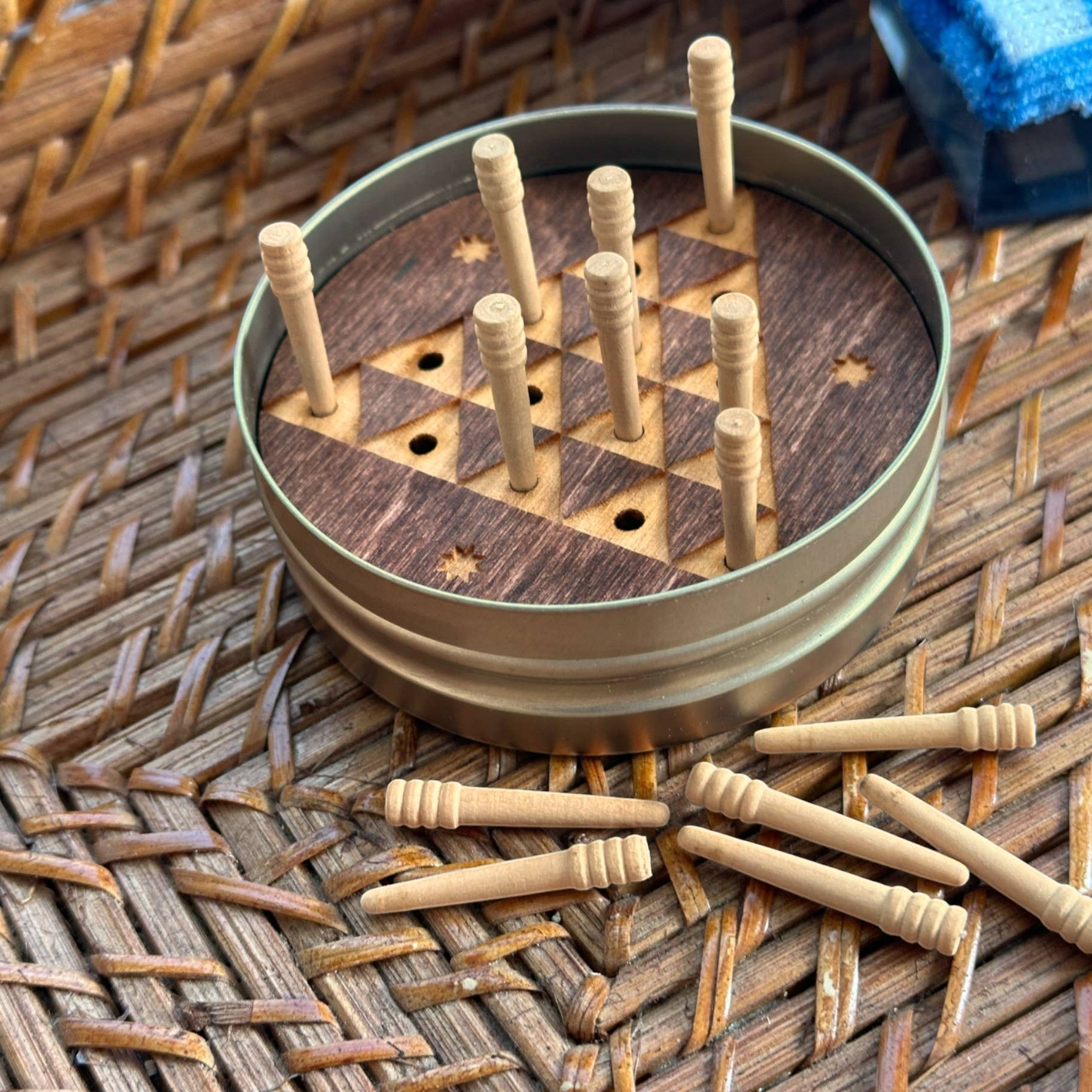 Games in the Round - Peg Solitaire