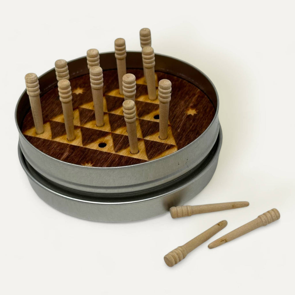 Games in the Round - Peg Solitaire