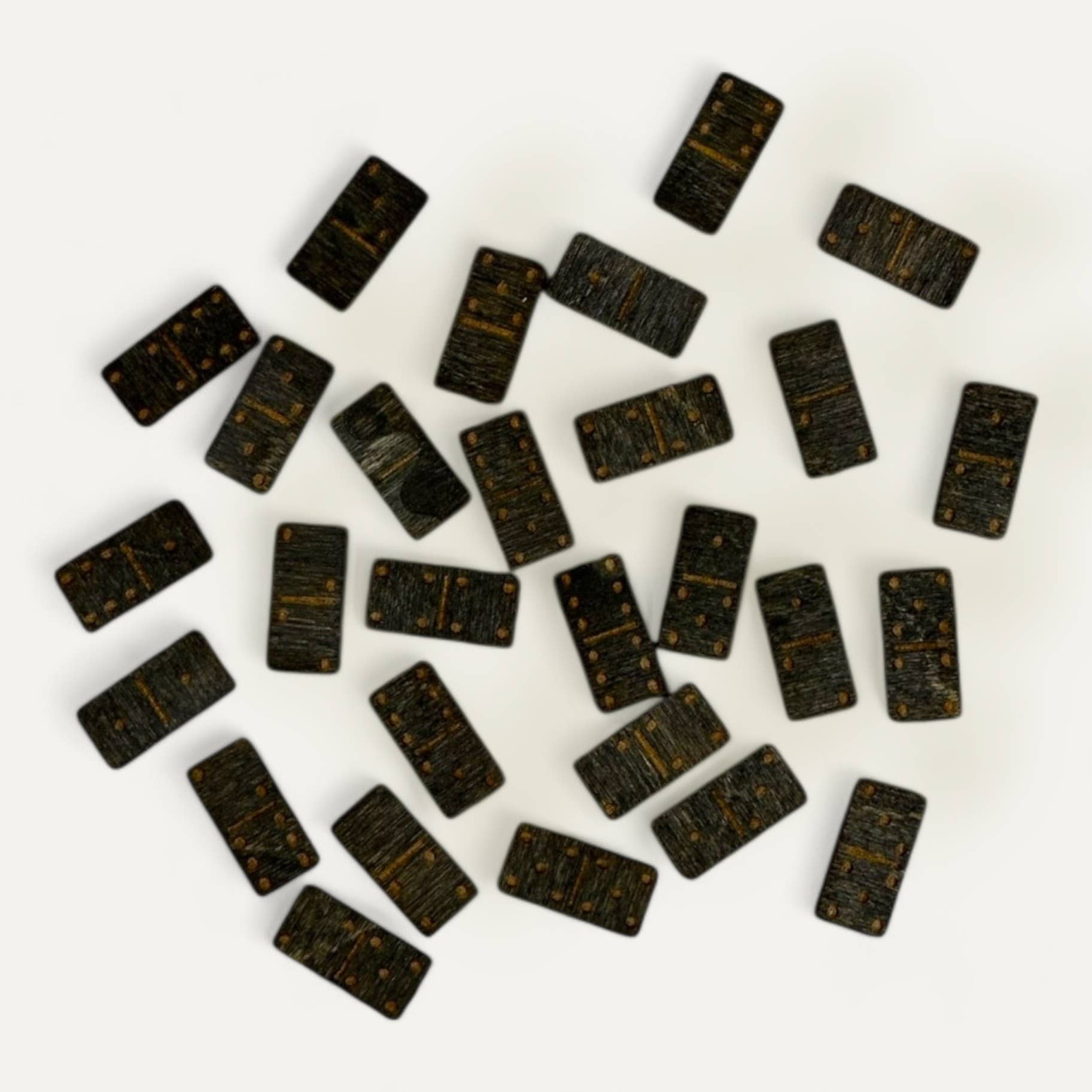 Games in the Round - Dominos